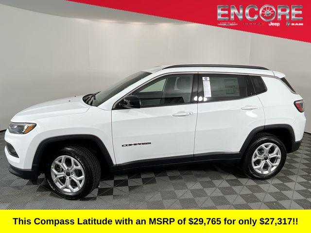 2025 Jeep Compass COMPASS LATITUDE 4X4
