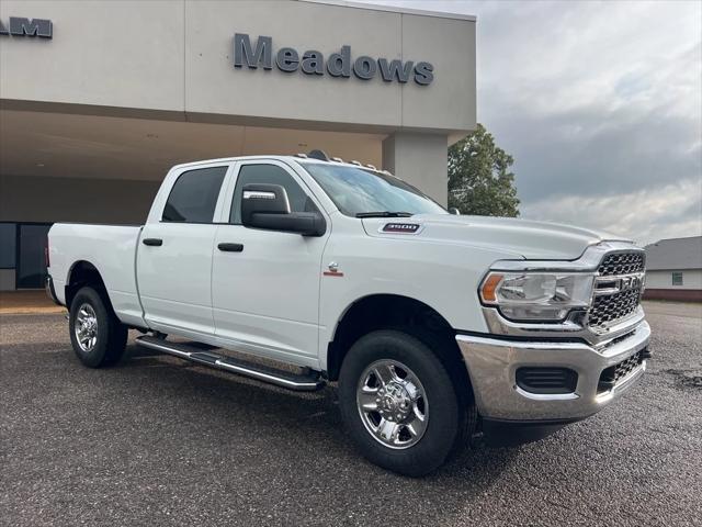 2024 RAM Ram 3500 RAM 3500 TRADESMAN CREW CAB 4X4 64 BOX