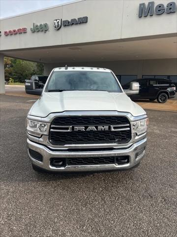 2024 RAM Ram 3500 RAM 3500 TRADESMAN CREW CAB 4X4 64 BOX