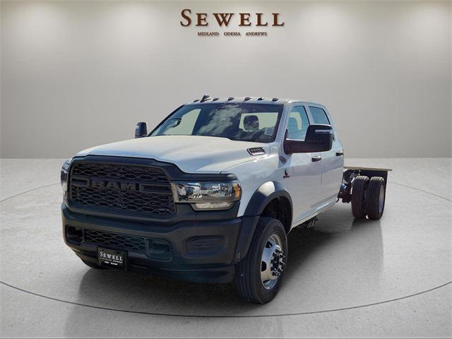 2024 RAM Ram 5500 Chassis Cab RAM 5500 TRADESMAN CHASSIS CREW CAB 4X4 84 CA