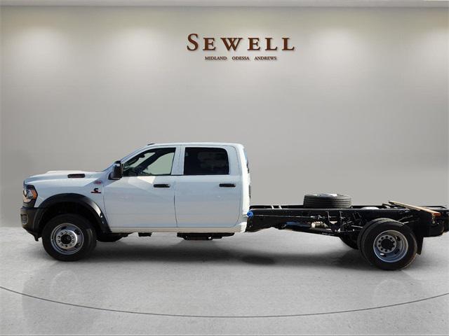 2024 RAM Ram 5500 Chassis Cab RAM 5500 TRADESMAN CHASSIS CREW CAB 4X4 84 CA