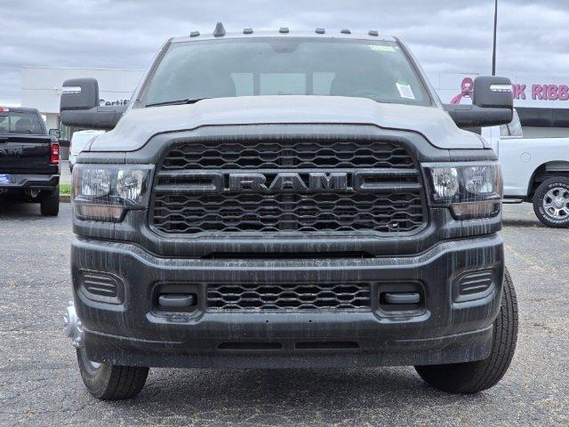 2024 RAM Ram 3500 RAM 3500 TRADESMAN CREW CAB 4X4 8 BOX