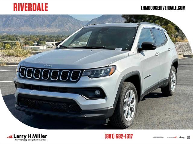 2025 Jeep Compass COMPASS LATITUDE 4X4