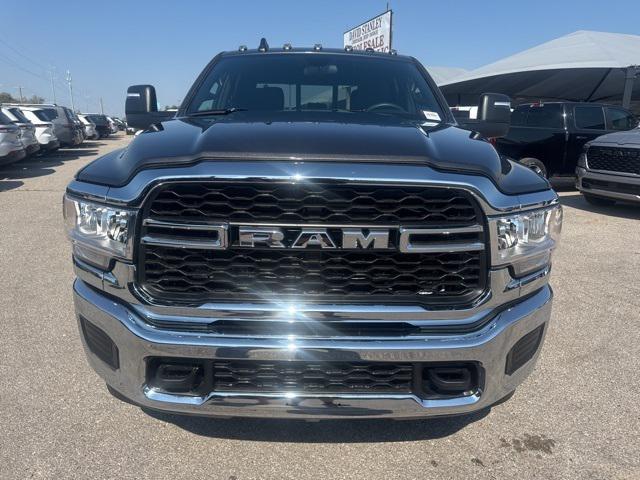 2024 RAM Ram 3500 RAM 3500 TRADESMAN CREW CAB 4X4 8 BOX