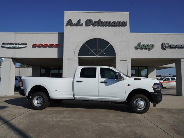 2024 RAM Ram 3500 RAM 3500 TRADESMAN CREW CAB 4X4 8 BOX