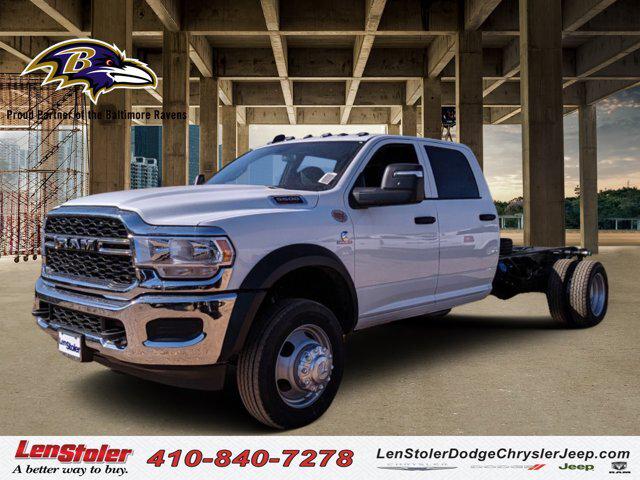 2024 RAM Ram 5500 Chassis Cab RAM 5500 TRADESMAN CHASSIS CREW CAB 4X4 84 CA