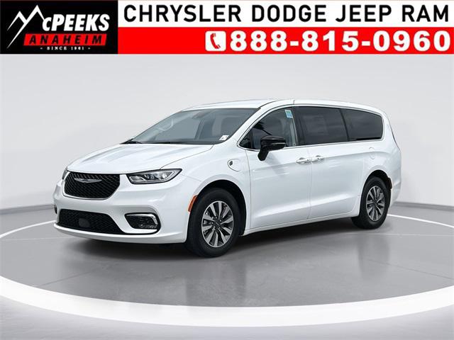 2024 Chrysler Pacifica Hybrid PACIFICA PLUG-IN HYBRID SELECT 2024 Chrysler Pacifica Hybrid PACIFICA PLUG-IN HYBRID SELECT