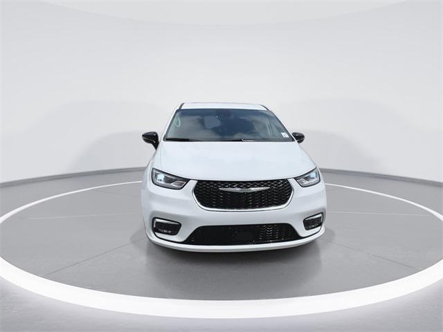 2024 Chrysler Pacifica Hybrid PACIFICA PLUG-IN HYBRID SELECT 2024 Chrysler Pacifica Hybrid PACIFICA PLUG-IN HYBRID SELECT