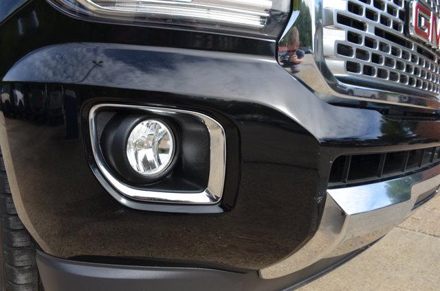 2020 GMC Canyon 4WD Crew Cab Long Box Denali