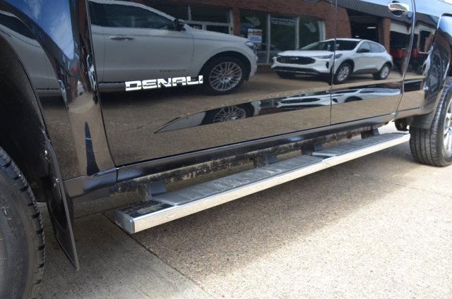 2020 GMC Canyon 4WD Crew Cab Long Box Denali