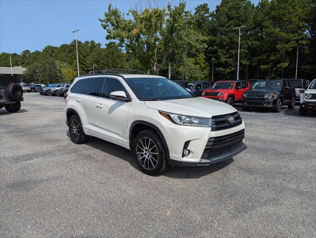 2017 Toyota Highlander SE