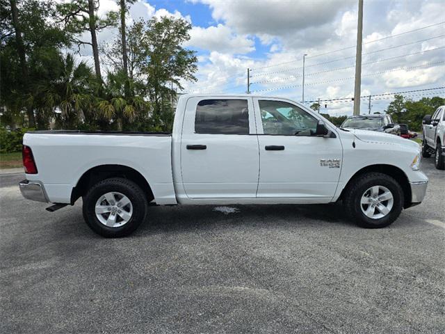 2022 RAM 1500 Classic Tradesman Crew Cab 4x4 57 Box