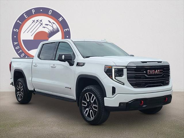 2024 GMC Sierra 1500 4WD Crew Cab Short Box AT4