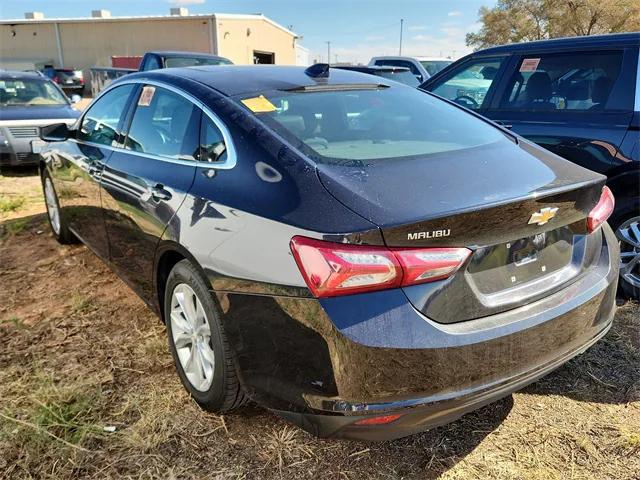 2022 Chevrolet Malibu FWD LT