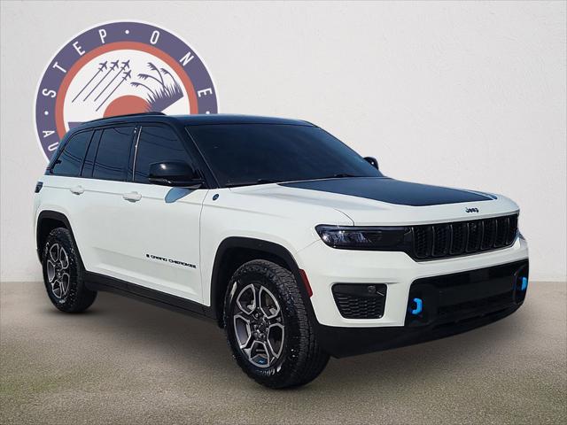 2022 Jeep Grand Cherokee 4xe Trailhawk 4x4