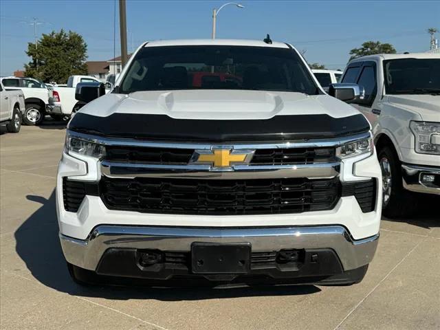 2022 Chevrolet Silverado 1500 4WD Crew Cab Standard Bed LT