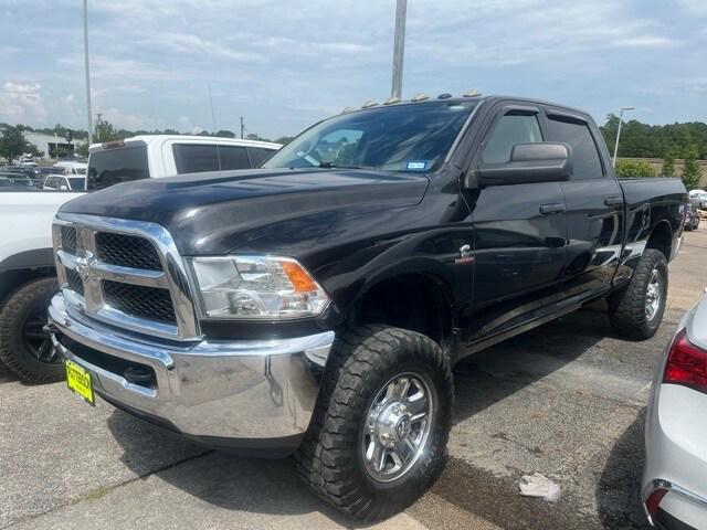 2017 RAM 2500 Tradesman Crew Cab 4x4 64 Box