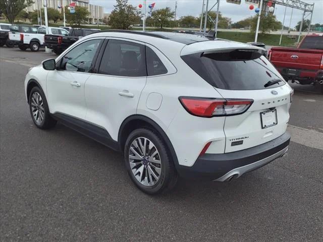 2021 Ford Escape Titanium Hybrid