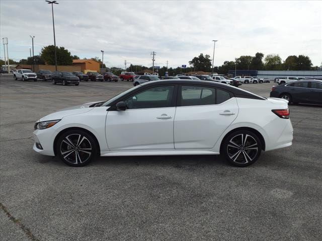 2022 Nissan Sentra SR Xtronic CVT