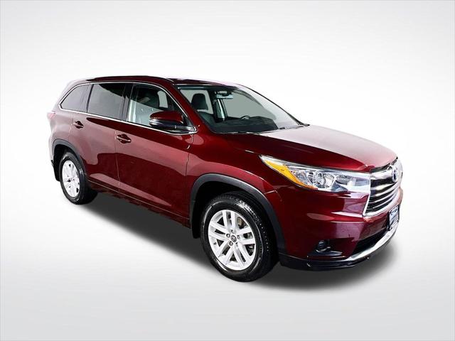 2016 Toyota Highlander LE V6