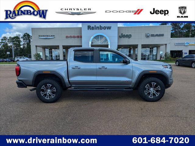 2023 GMC Canyon 4WD Crew Cab Short Box AT4