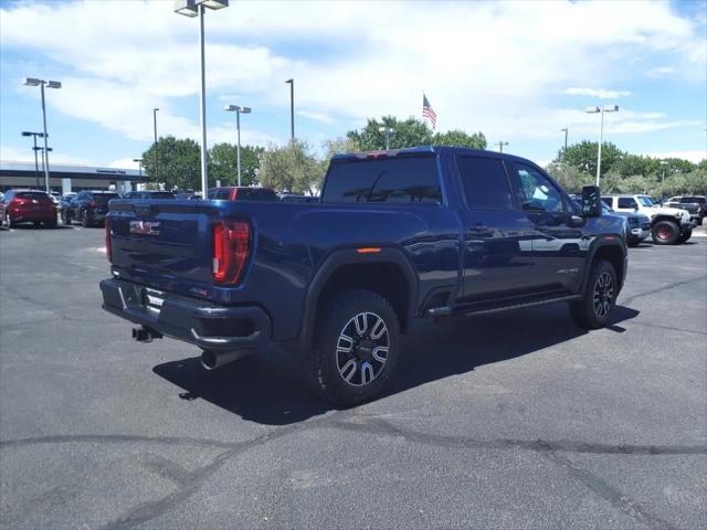 2023 GMC Sierra 2500HD 4WD Crew Cab Standard Bed AT4