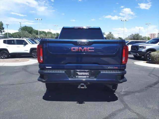 2023 GMC Sierra 2500HD 4WD Crew Cab Standard Bed AT4