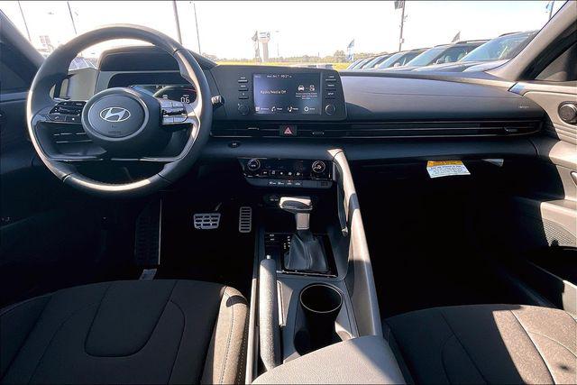 New 2025 Hyundai Elantra For Sale in Olive Branch, MS