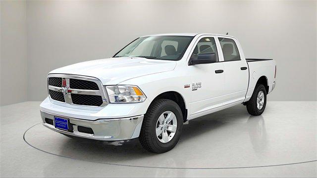 2024 RAM Ram 1500 Classic RAM 1500 CLASSIC TRADESMAN CREW CAB 4X4 57 BOX