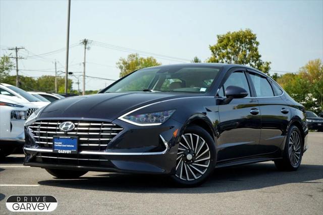 2022 Hyundai Sonata Hybrid