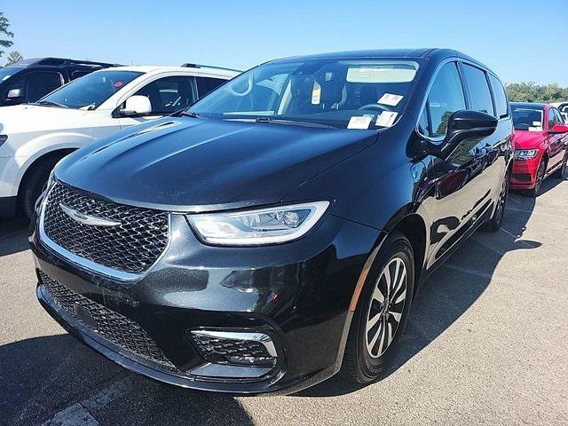 2022 Chrysler Pacifica Hybrid Touring L