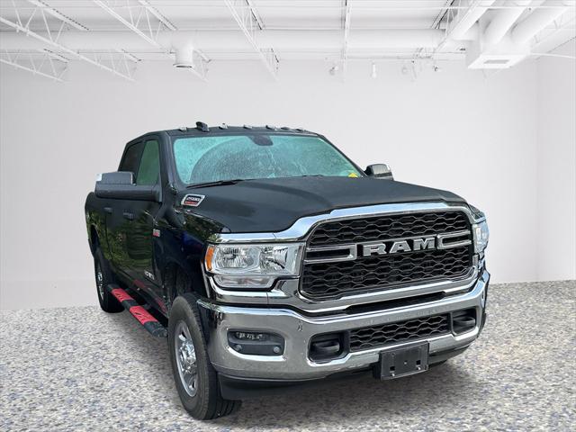 2022 RAM 2500 Tradesman Crew Cab 4x4 64 Box