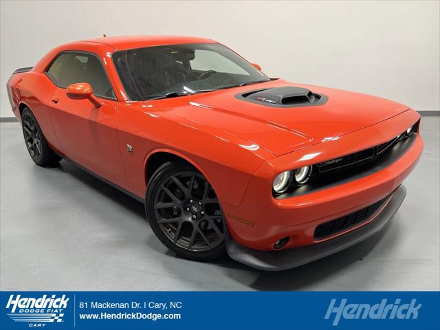 2017 Dodge Challenger 392 Hemi Scat Pack Shaker