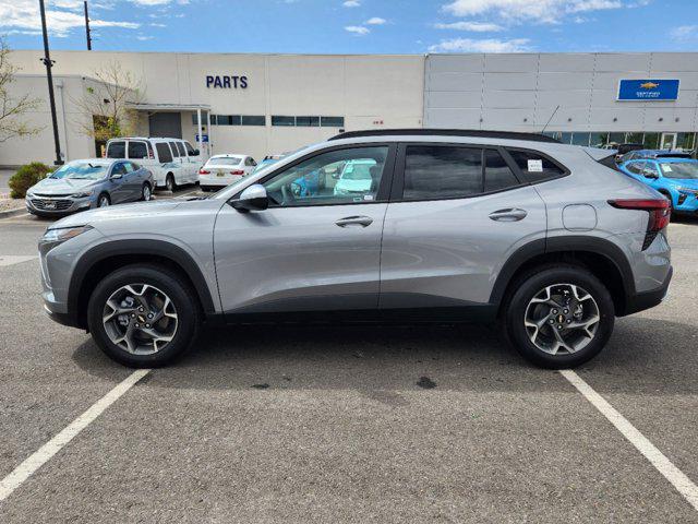 2025 Chevrolet Trax FWD LT