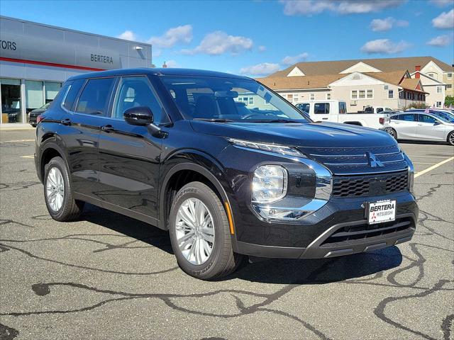 2024 Mitsubishi Outlander ES 2.5 S-AWC for sale in West Springfield, MA