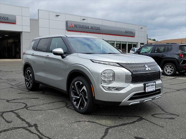 2024 Mitsubishi Outlander SE 2.5 S-AWC for sale in West Springfield, MA