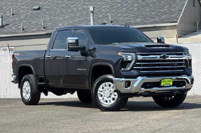 2024 Chevrolet Silverado 2500HD 4WD Crew Cab Standard Bed LTZ