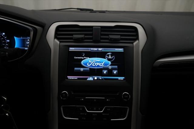 2016 Ford Fusion Hybrid SE