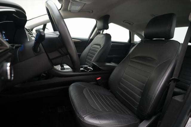 2016 Ford Fusion Hybrid SE