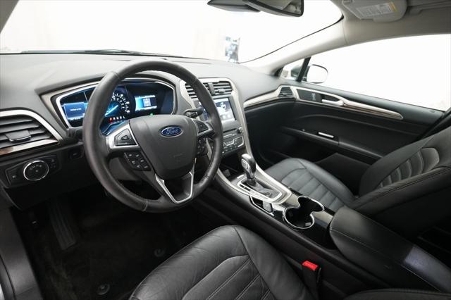2016 Ford Fusion Hybrid SE