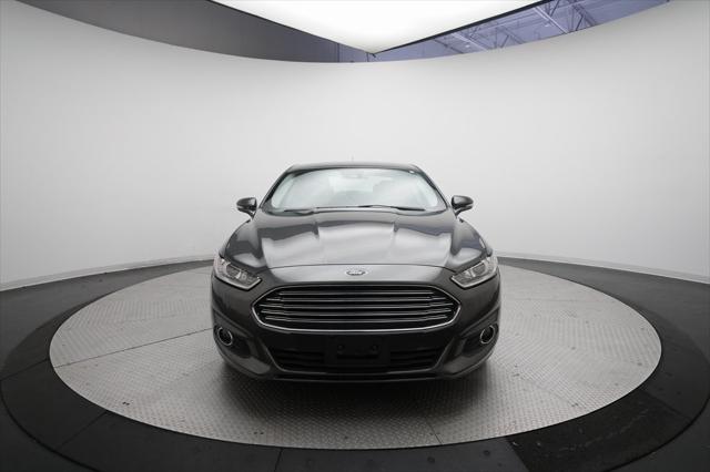 2016 Ford Fusion Hybrid SE