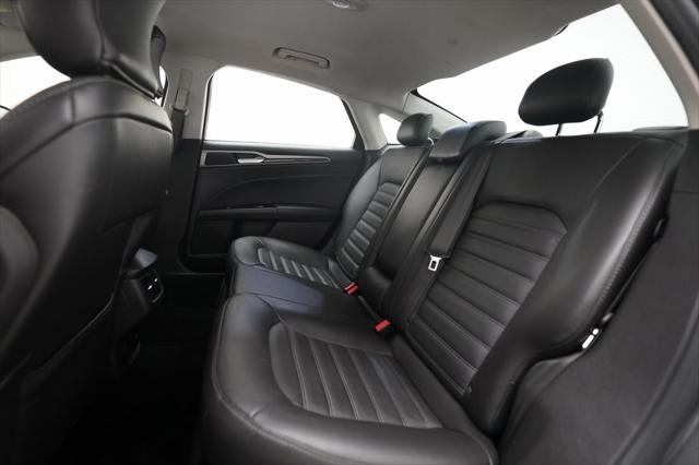 2016 Ford Fusion Hybrid SE