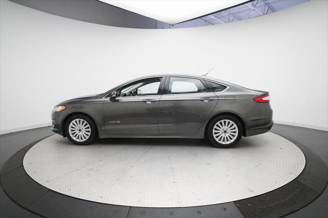 2016 Ford Fusion Hybrid SE
