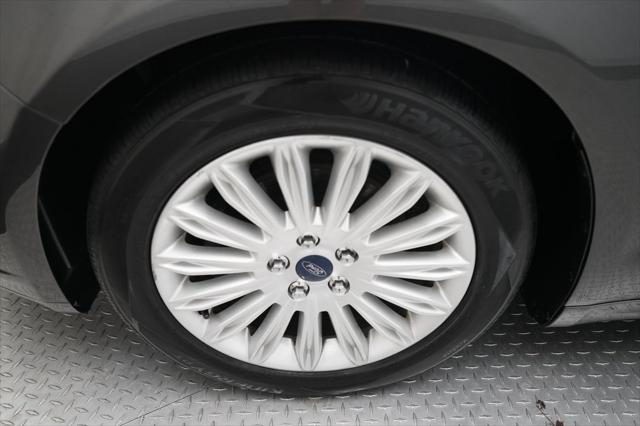 2016 Ford Fusion Hybrid SE
