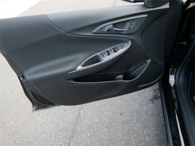 2025 Chevrolet Malibu FWD RS