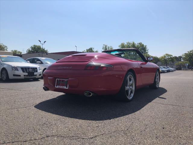 2003 Porsche 911 Carrera 4
