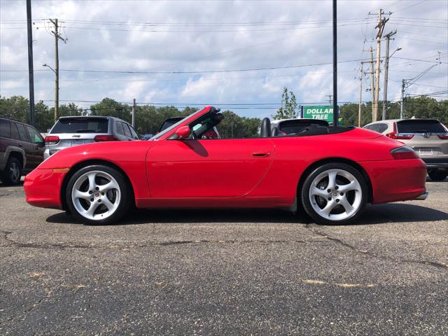 2003 Porsche 911 Carrera 4