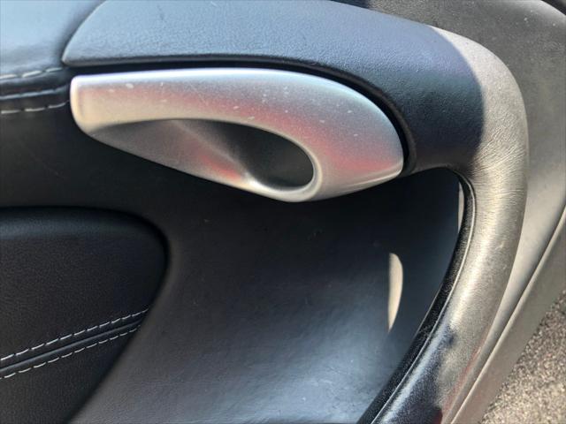 2003 Porsche 911 Carrera 4