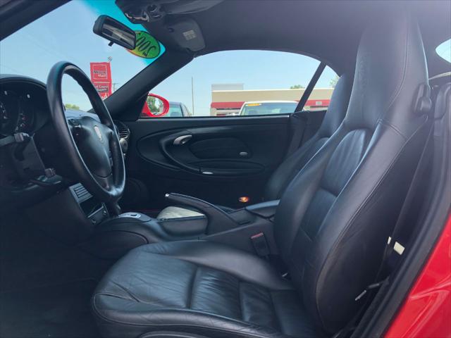 2003 Porsche 911 Carrera 4