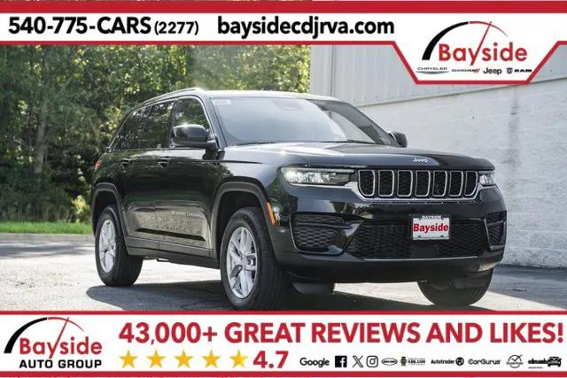 2025 Jeep Grand Cherokee GRAND CHEROKEE LAREDO X 4X4